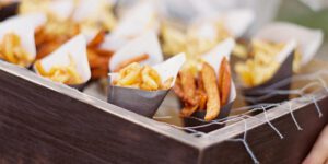 klein puntzakje patat vanaf 50 stuks